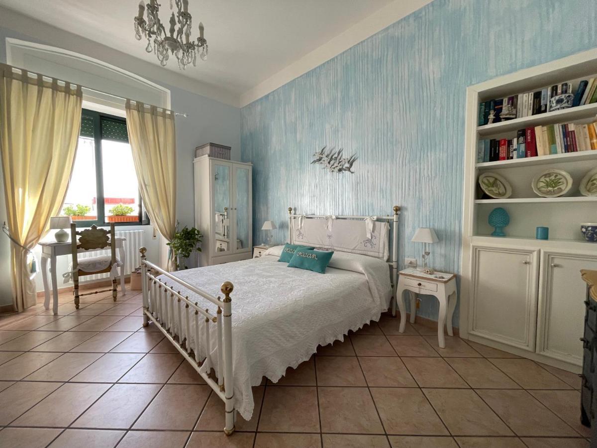 A Casa Di Stella Apartment Салерно Екстериор снимка